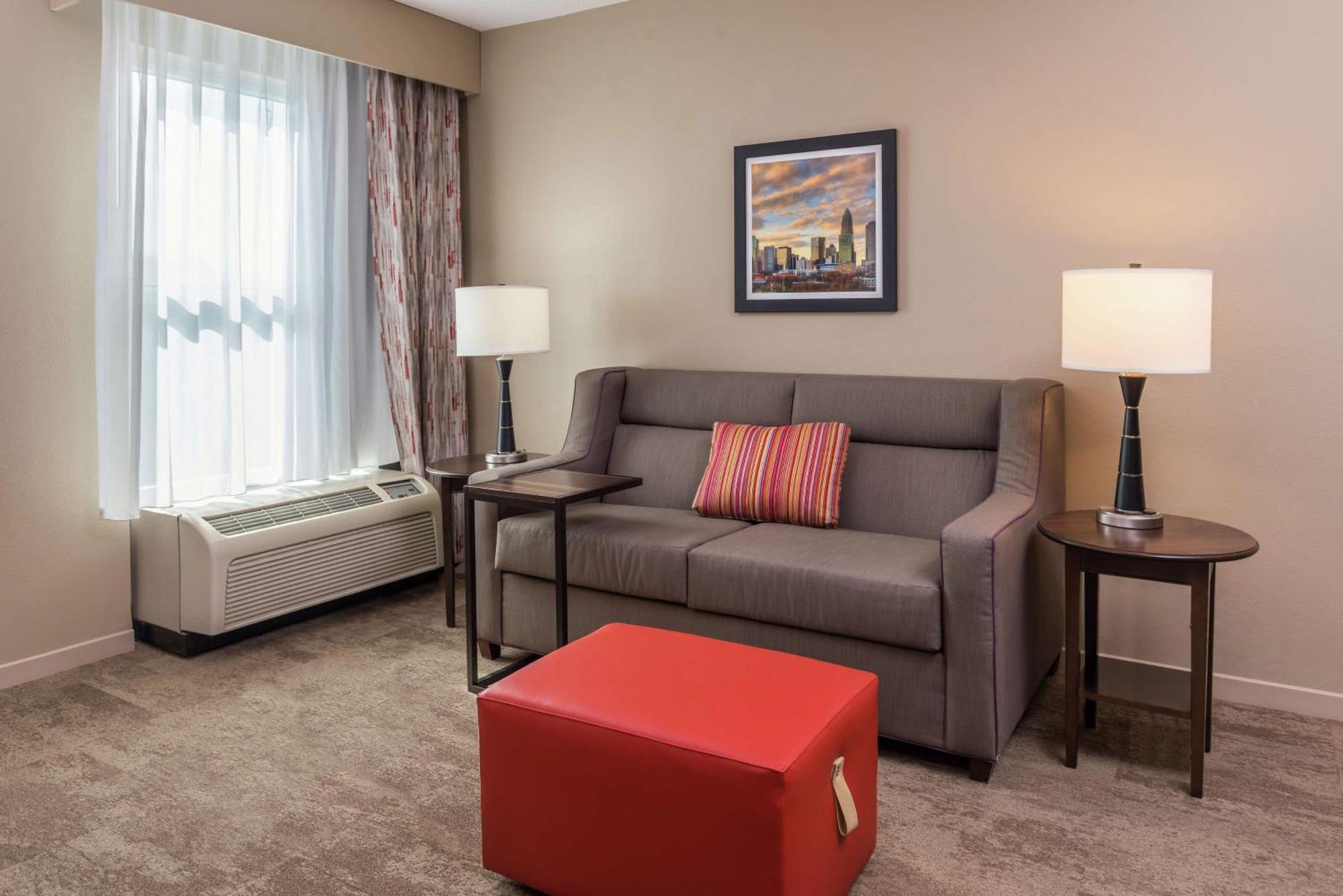 Hampton Inn & Suites Charlotte Arrowood Rd Εξωτερικό φωτογραφία